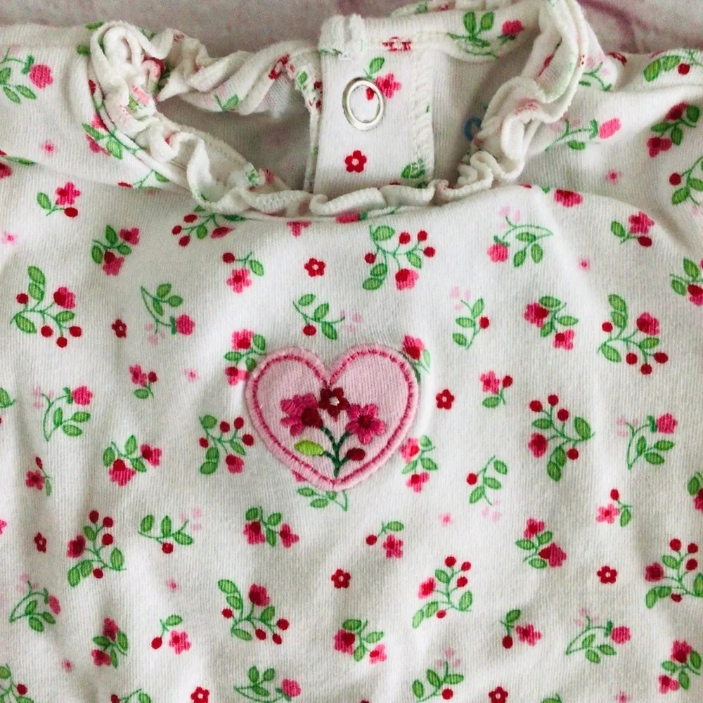 Carter’s Child of Mine Hearts and Flowers Cotton 2 Pc Set - Size 0-3 Months - Picture 2 of 7